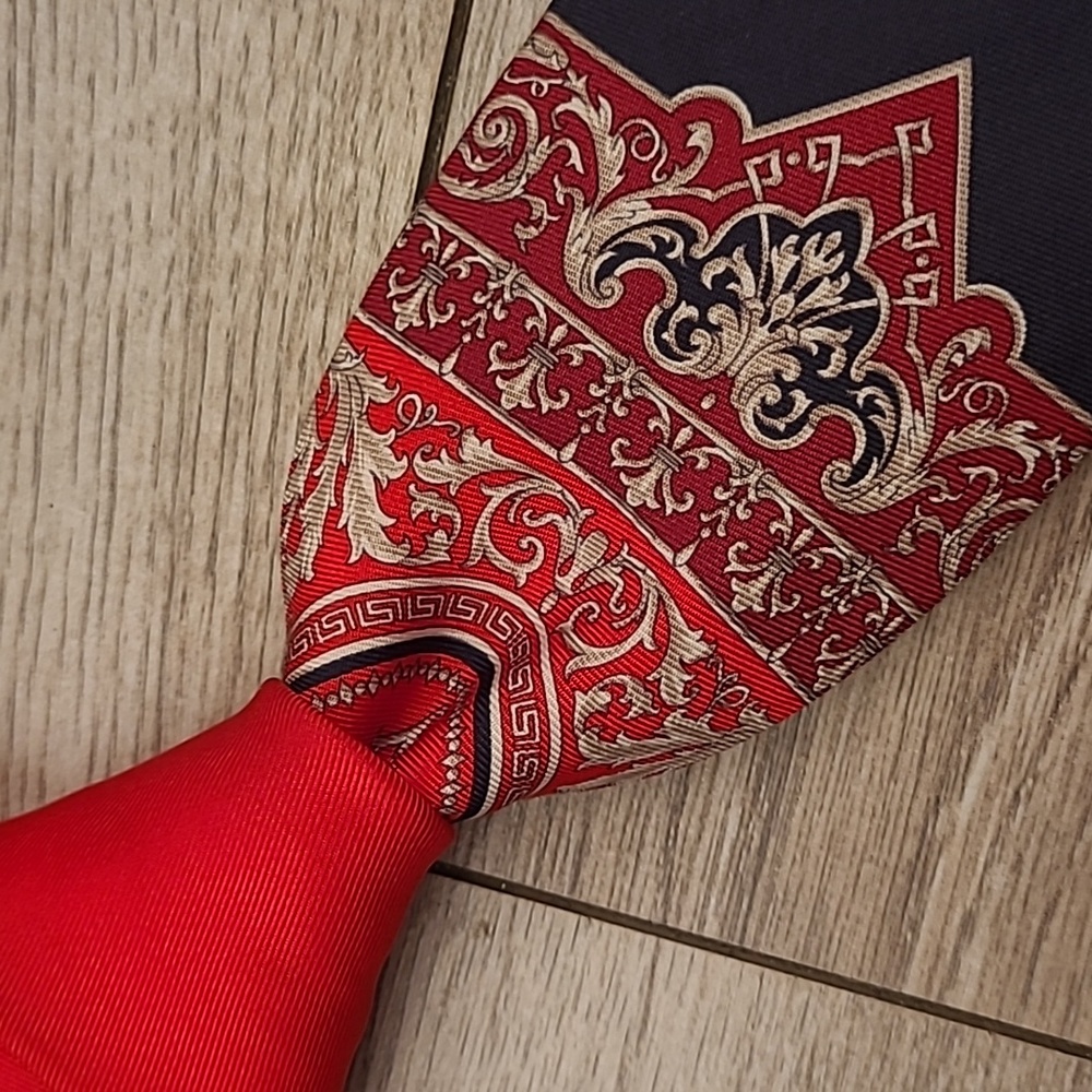 VERSACE Italy Baroque Red Navy Bronze Medusa Abstract Mens Silk Tie RARE‎